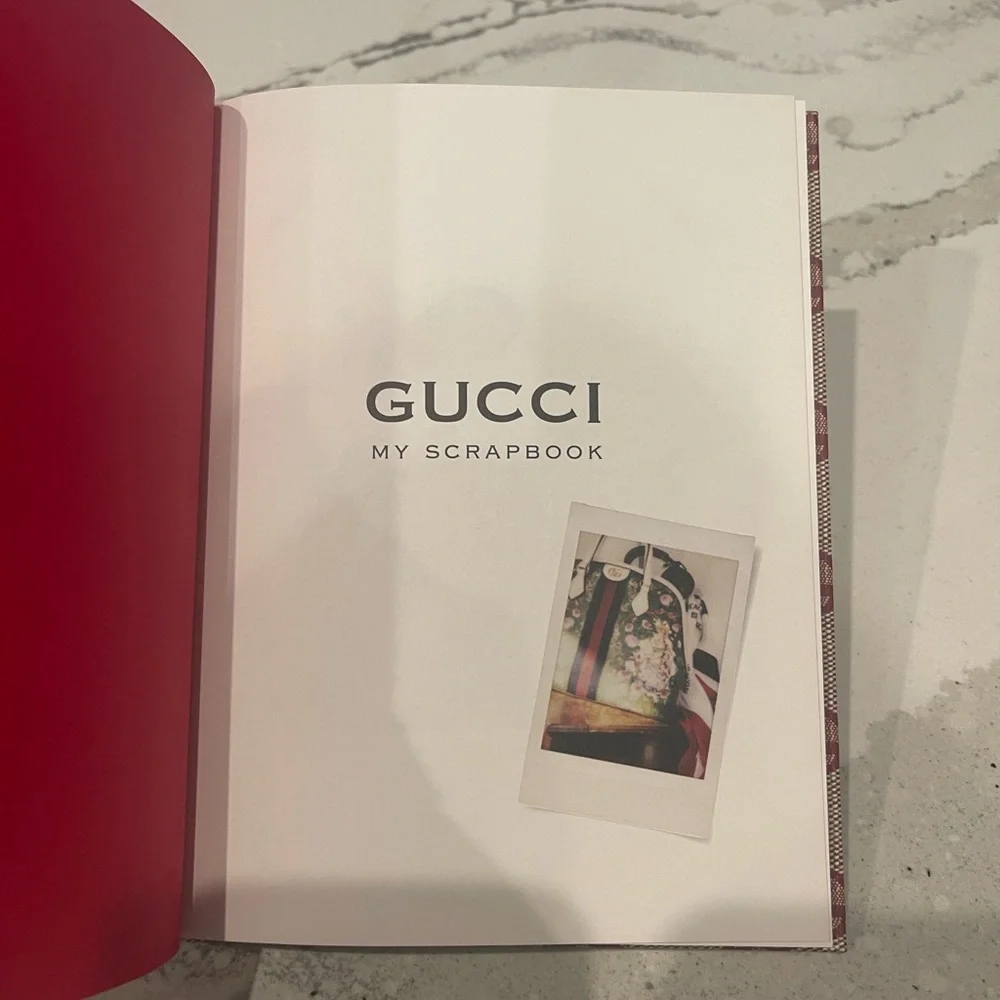 New Gucci My Scrapbook with Red and Beige GG Design - Picture 4 of 6